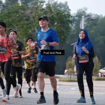 Runner Photo 6769869