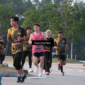Runner Photo 6769895