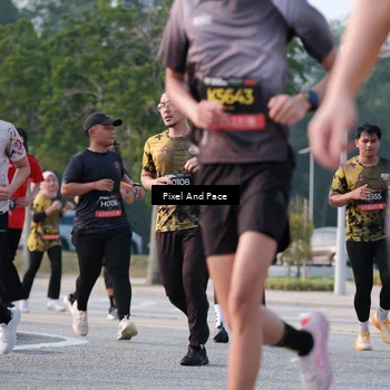 Runner Photo 6769946