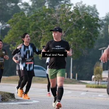 Runner Photo 6769975