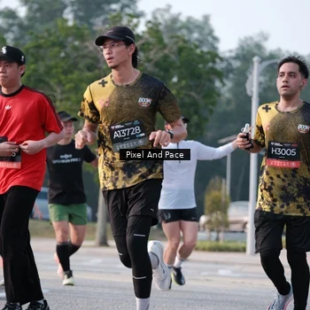 Runner Photo 6769980