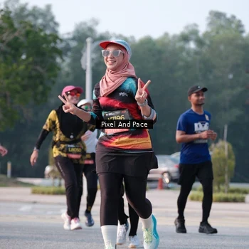 Runner Photo 6770068