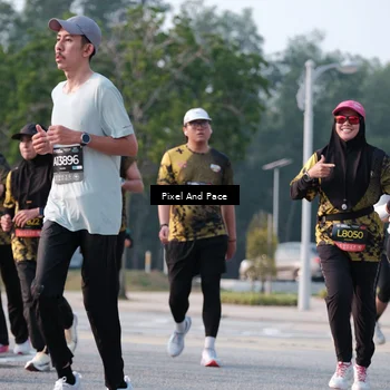 Runner Photo 6770088