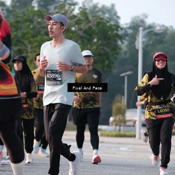 Runner Photo 6770090