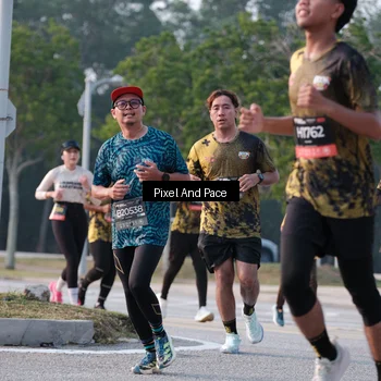 Runner Photo 6770124