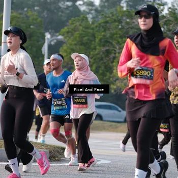 Runner Photo 6770149