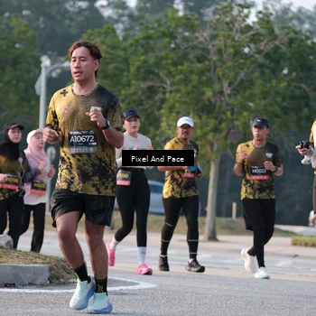 Runner Photo 6770158