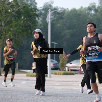 Runner Photo 6770168