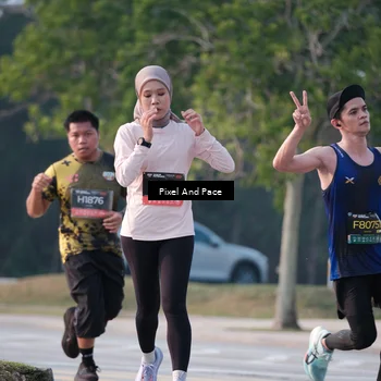 Runner Photo 6770184