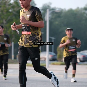 Runner Photo 6770206