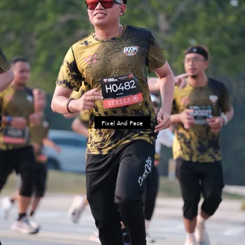 Runner Photo 6770252