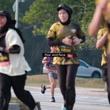 Runner Photo 6770298