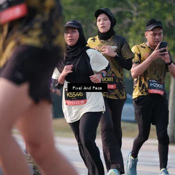 Runner Photo 6770318