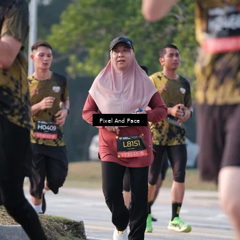 Runner Photo 6770328