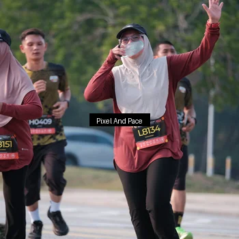 Runner Photo 6770348