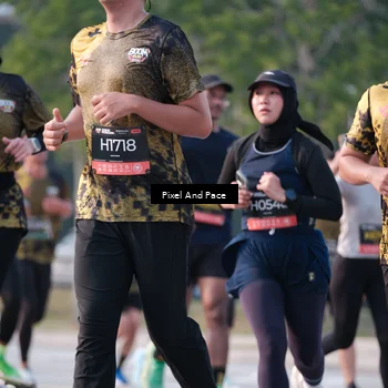 Runner Photo 6770406