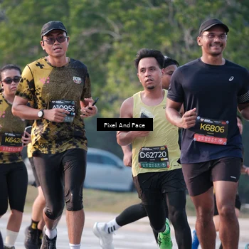Runner Photo 6770409