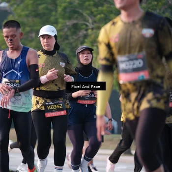 Runner Photo 6770411