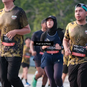Runner Photo 6770412