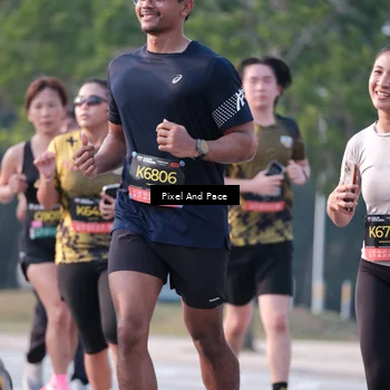 Runner Photo 6770416