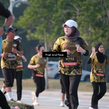 Runner Photo 6770515