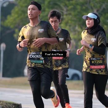 Runner Photo 6770523