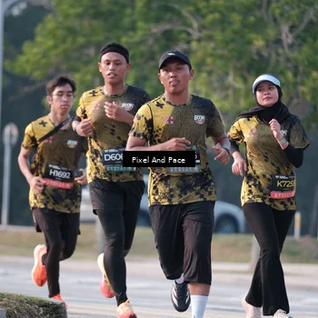 Runner Photo 6770548