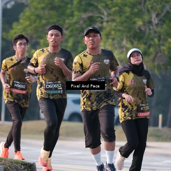 Runner Photo 6770555