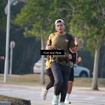 Runner Photo 6770560