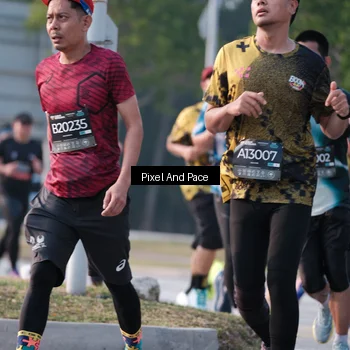 Runner Photo 6770592