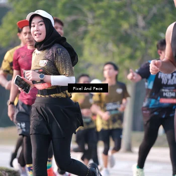 Runner Photo 6770624