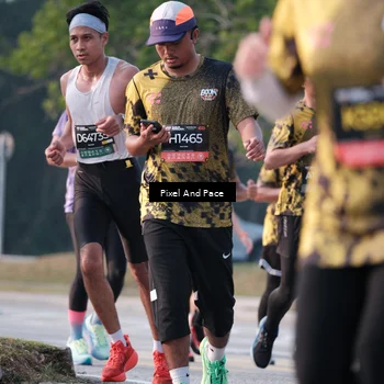 Runner Photo 6770669