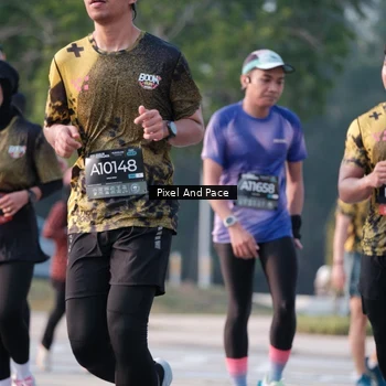 Runner Photo 6770678