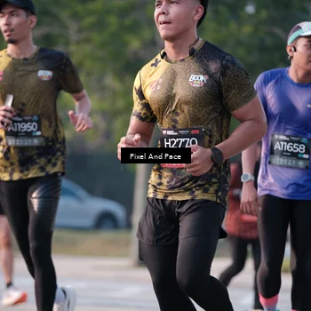 Runner Photo 6770702