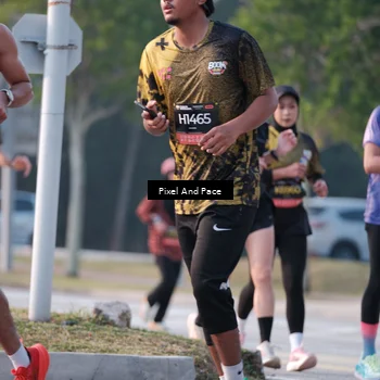Runner Photo 6770716