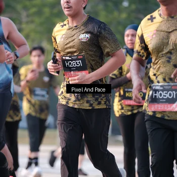 Runner Photo 6770786