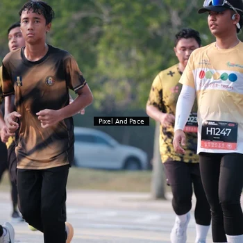 Runner Photo 6770829