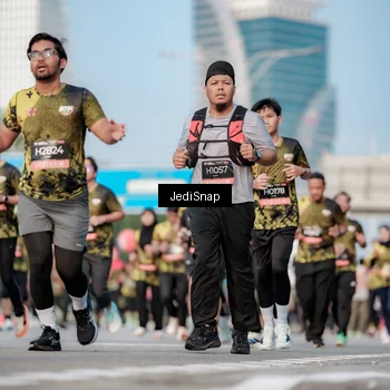 Runner Photo 6770852