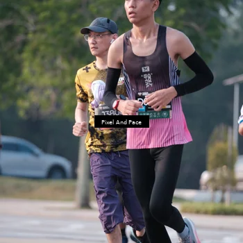 Runner Photo 6770855