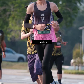 Runner Photo 6770859