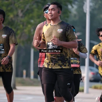 Runner Photo 6770879