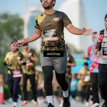 Runner Photo 6770900