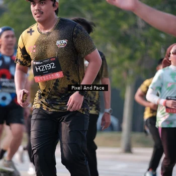 Runner Photo 6770924