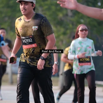 Runner Photo 6770929