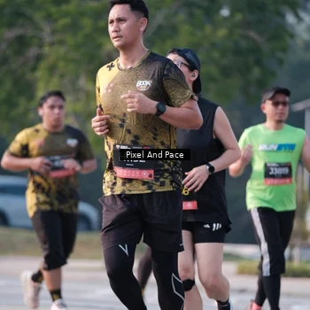 Runner Photo 6770954