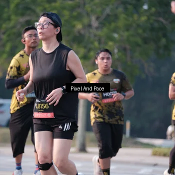 Runner Photo 6770963