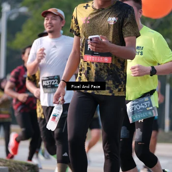 Runner Photo 6771069