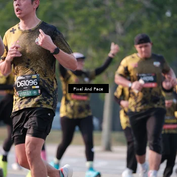 Runner Photo 6771094