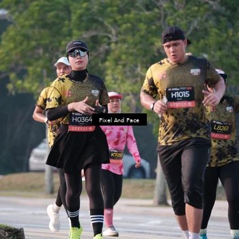 Runner Photo 6771098