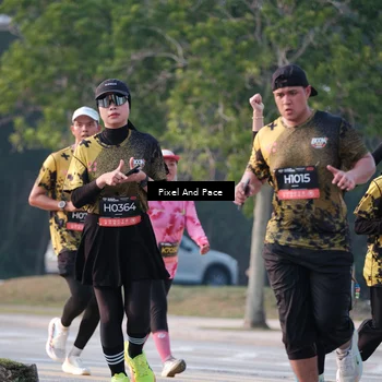 Runner Photo 6771105